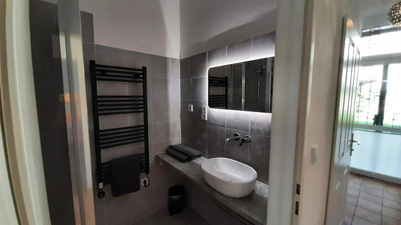 Apartment Ferienwohnung Pia'S Gardenview Wien